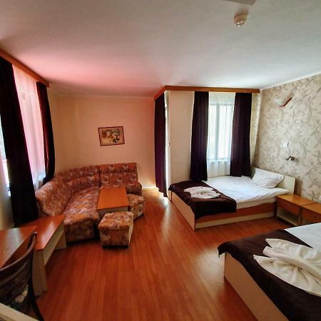 Hotel Sigma Kiten  Ngoại thất bức ảnh
